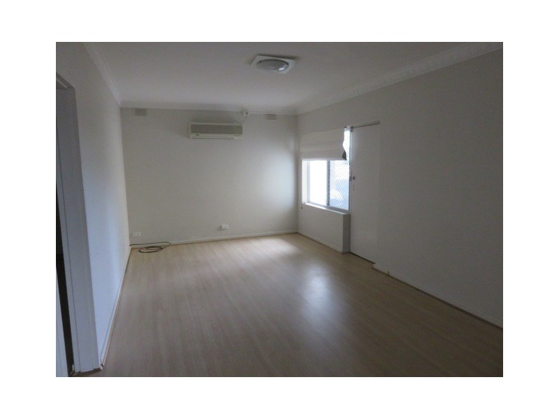 4/20 Seaview Road, West Beach SA 5024