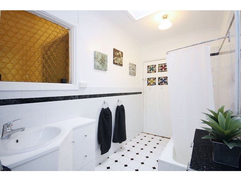 11 Rowells Road, Lockleys SA 5032