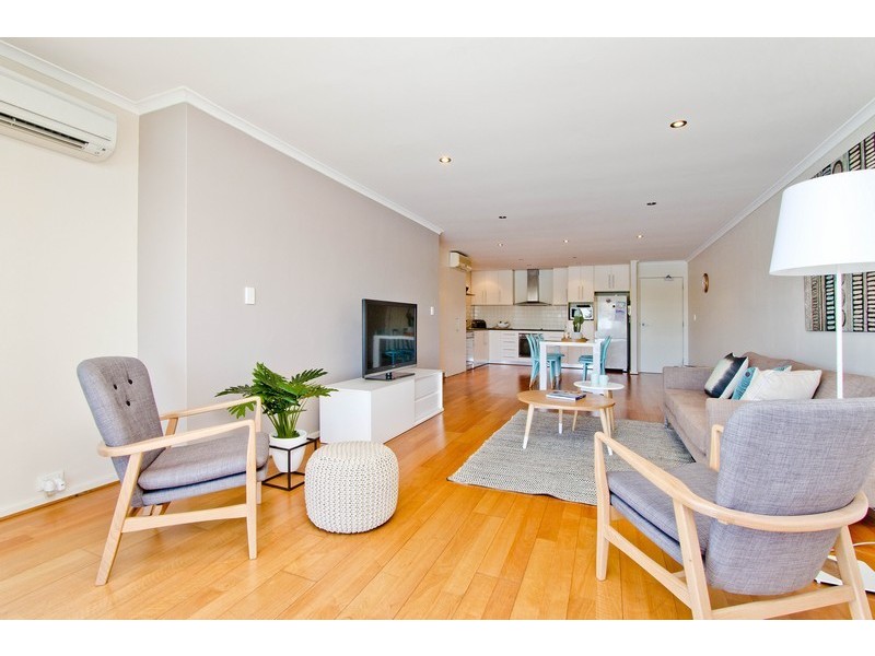 15/74 Military Road, Tennyson SA 5022