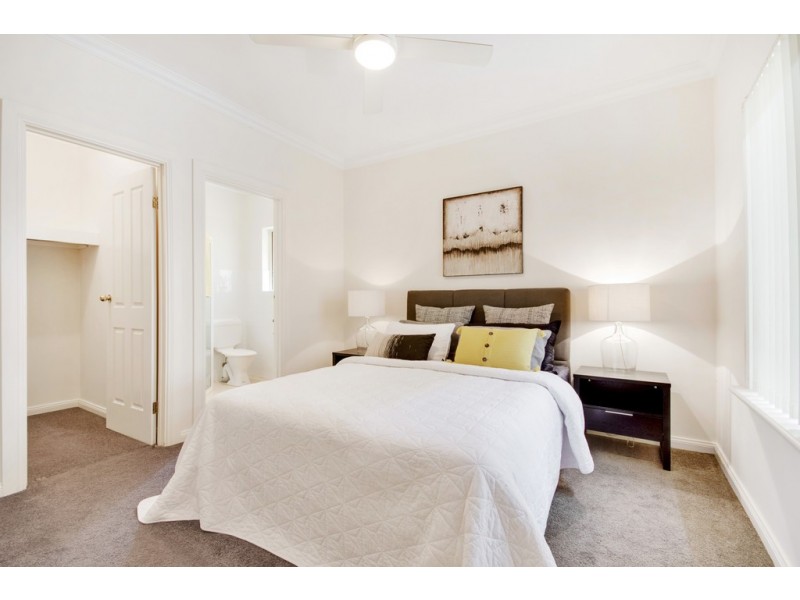 6A Collingwood Avenue, Flinders Park SA 5025