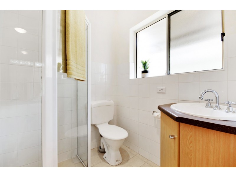 6A Collingwood Avenue, Flinders Park SA 5025