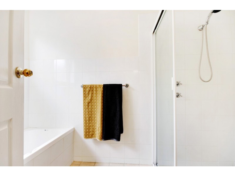 6A Collingwood Avenue, Flinders Park SA 5025