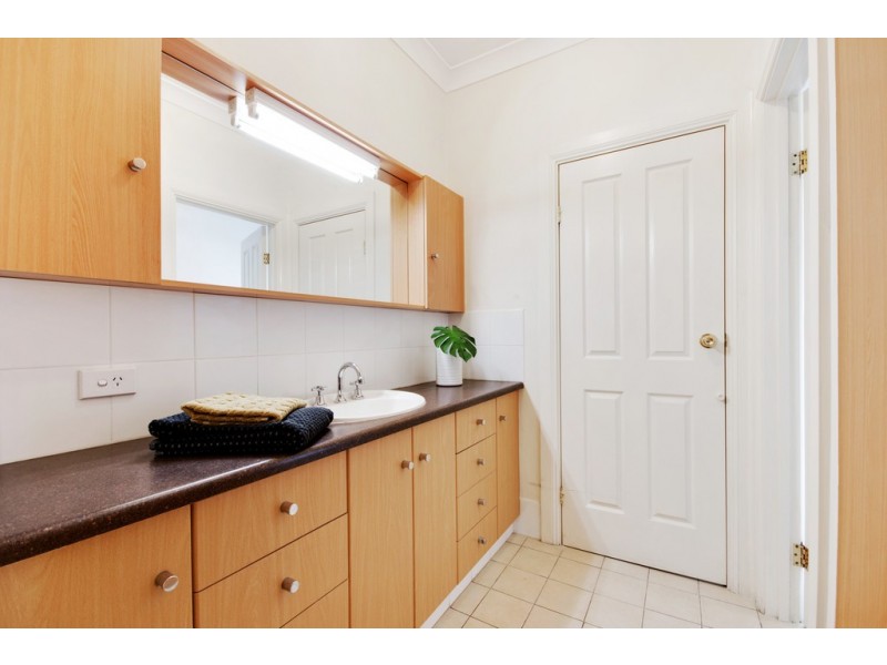 6A Collingwood Avenue, Flinders Park SA 5025