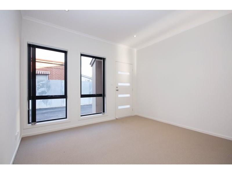 2/63-65 Torrens Road, Brompton SA 5007