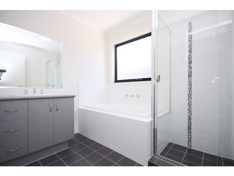 2/63-65 Torrens Road, Brompton SA 5007