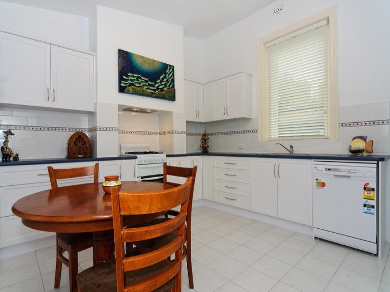 41 Byron Street, Glenelg SA 5045