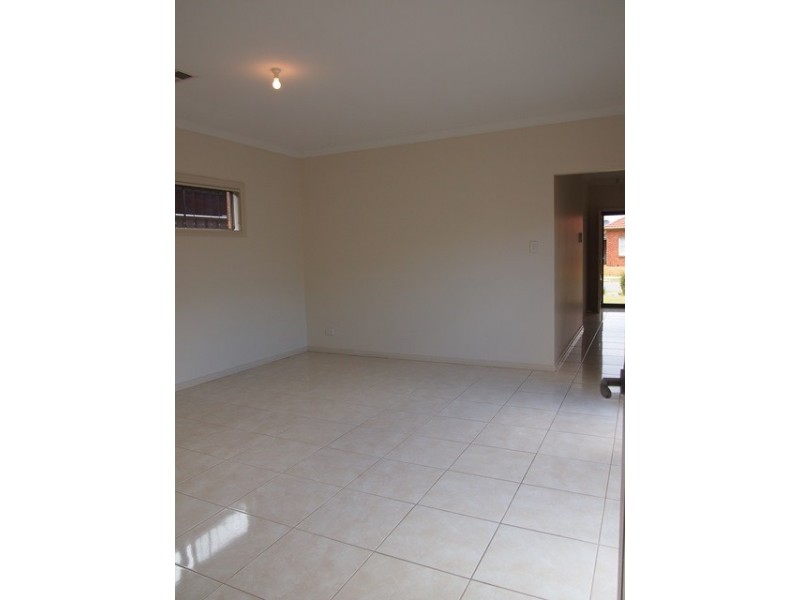 12 Elizabeth Street, Findon SA 5023