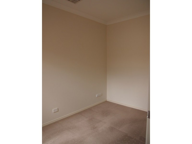 12 Elizabeth Street, Findon SA 5023