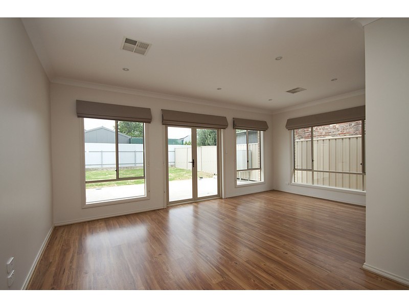 5A BARNETT ST, Glynde SA 5070