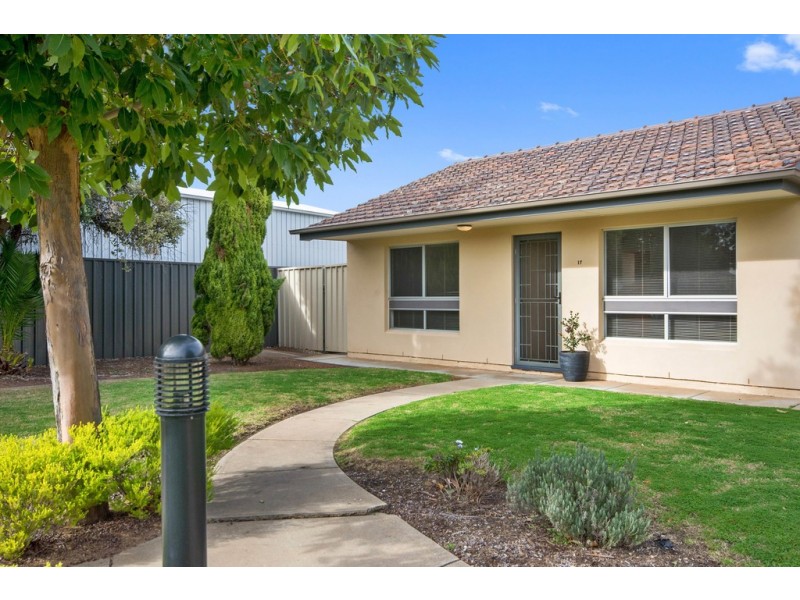 17/2 Bach Crescent, Seaton SA 5023