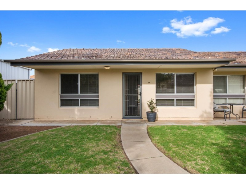 17/2 Bach Crescent, Seaton SA 5023