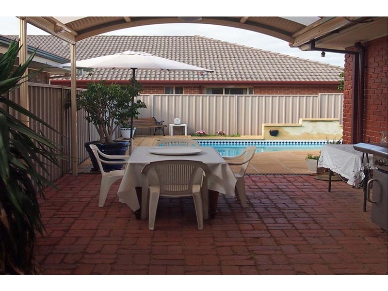 11 Caroline Drive, Allenby Gardens SA 5009