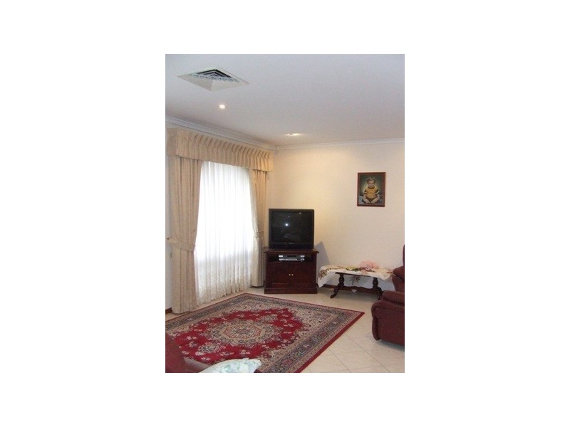 18 Woodley Road, Fulham Gardens SA 5024