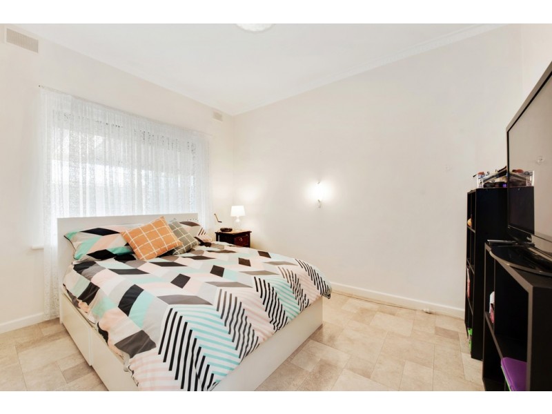 4 Airdrie Avenue, Seaton SA 5023