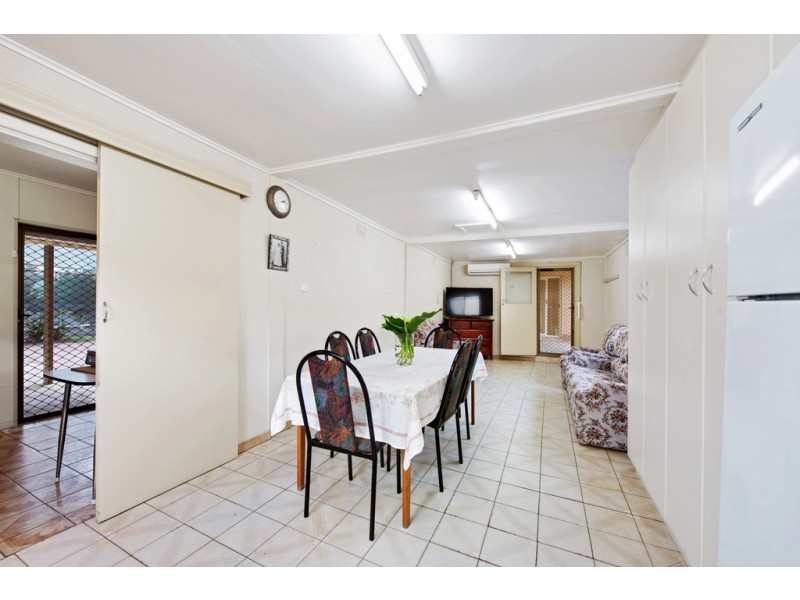 4 Airdrie Avenue, Seaton SA 5023