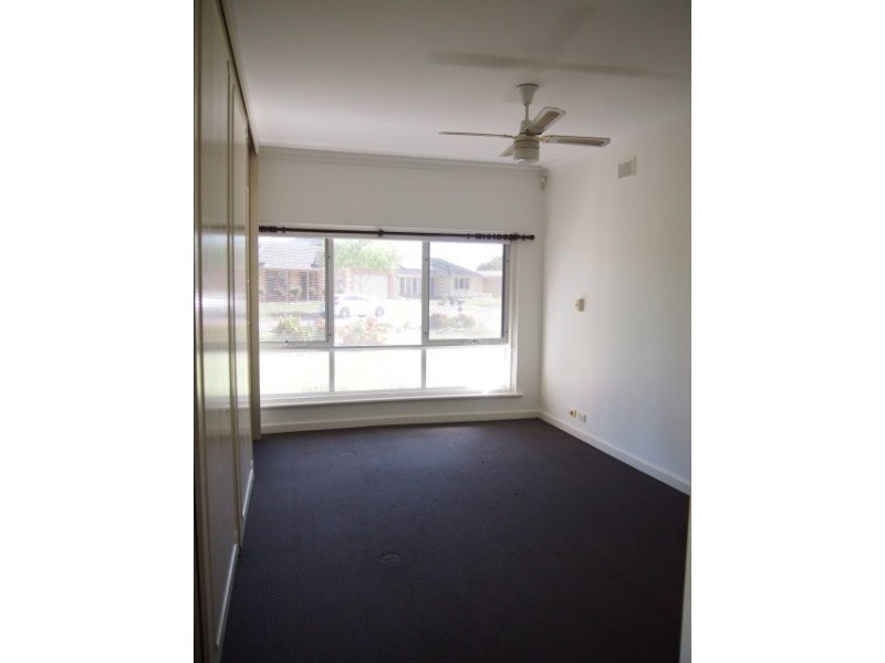 37 Sharpie Avenue, Grange SA 5022