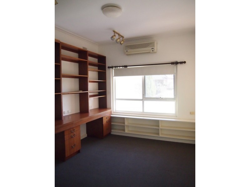 37 Sharpie Avenue, Grange SA 5022