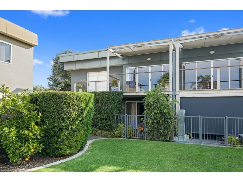 23/74 Military Road, Tennyson SA 5022