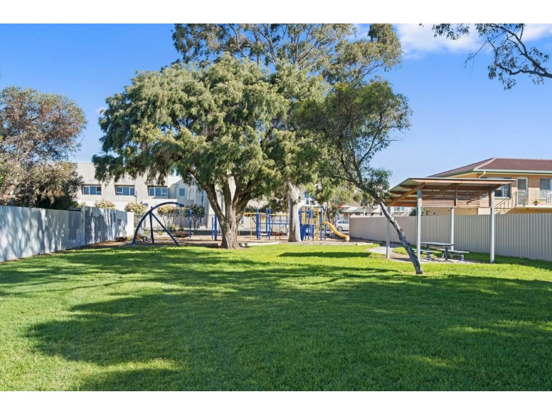 22/185 Tapleys Hill Road, Seaton SA 5023