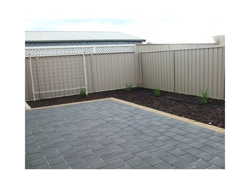 21 Marinoff Street, Seaton SA 5023