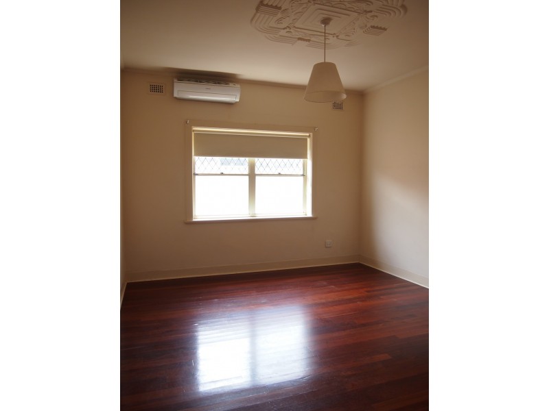 1 Lincoln Avenue, Fulham Gardens SA 5024