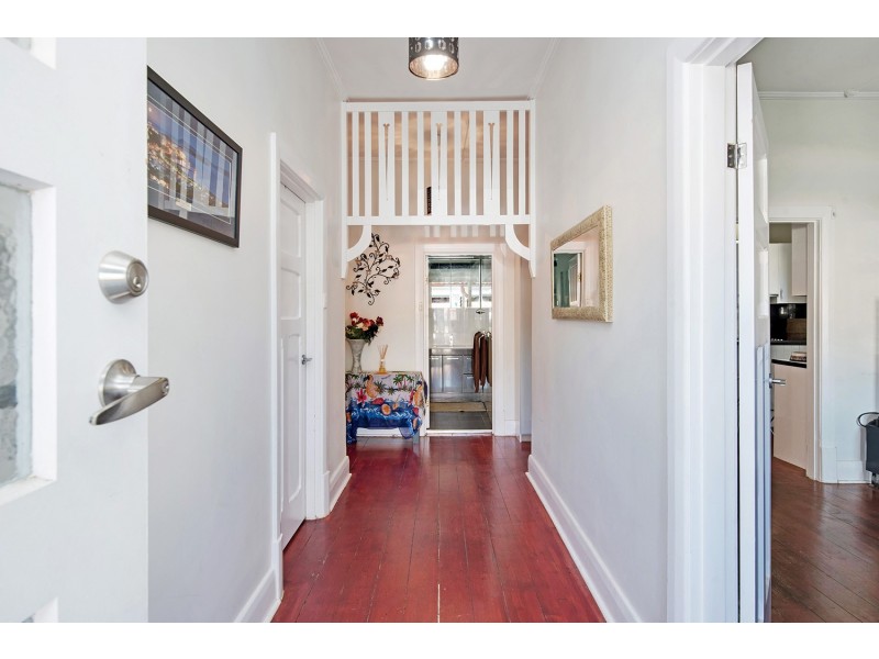 62 Avro Avenue, Hendon SA 5014