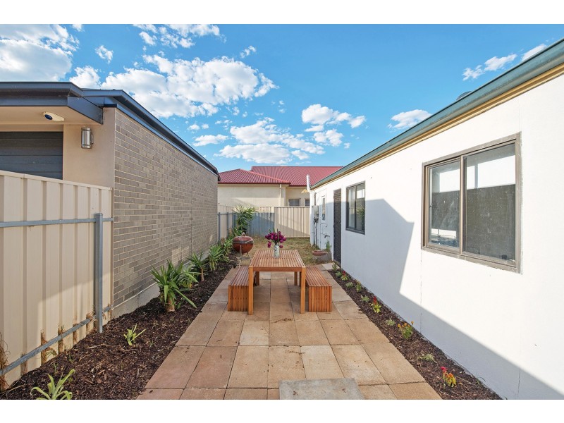 62 Avro Avenue, Hendon SA 5014