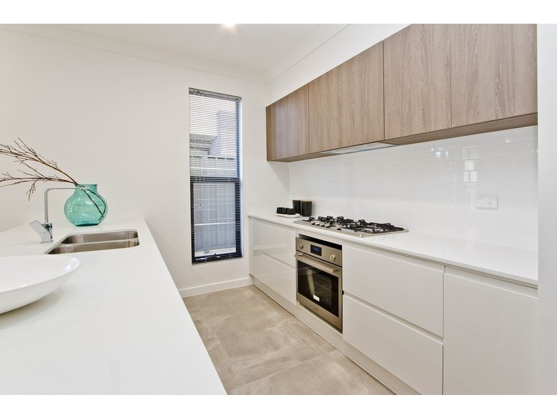 3/3 Dineen Place, West Beach SA 5024