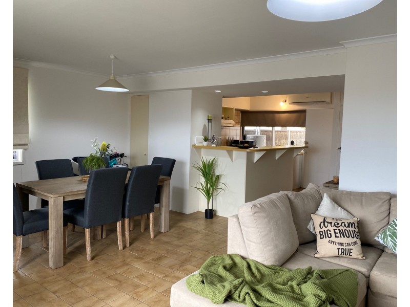 8/10 Nerida Drive, North Haven SA 5018