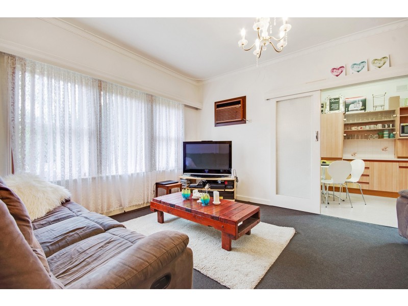 23 Hollard Avenue, Grange SA 5022