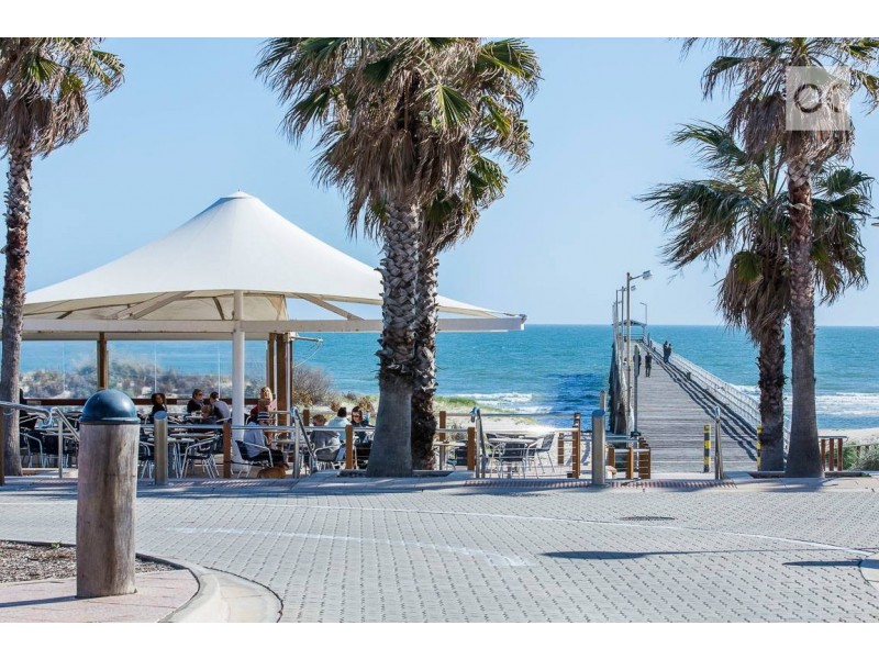 23 Hollard Avenue, Grange SA 5022