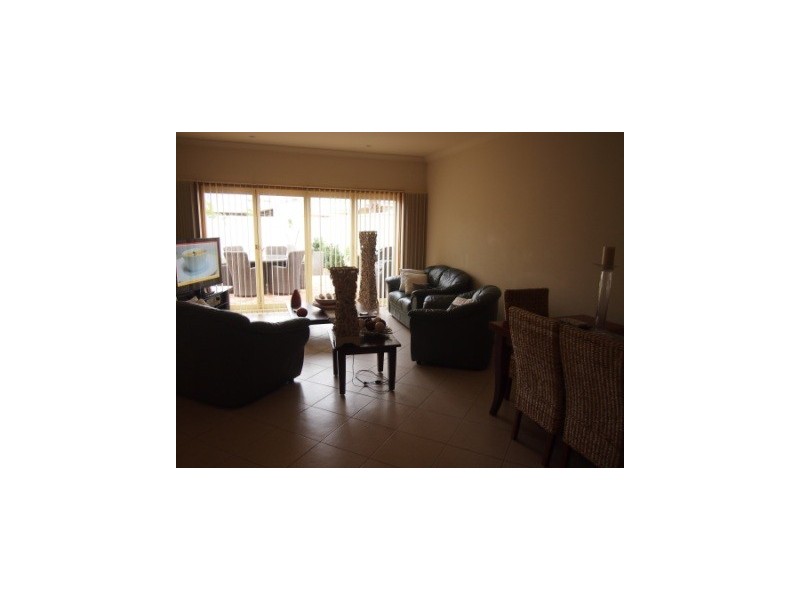 17A Beach Street, Grange SA 5022