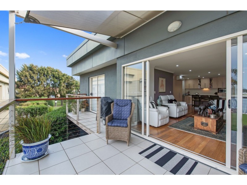 23/74 Military Road, Tennyson SA 5022