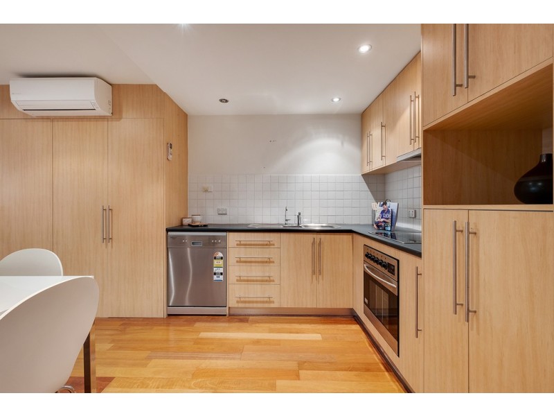 20/74 Military Road, Tennyson SA 5022