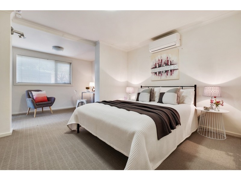 20/74 Military Road, Tennyson SA 5022