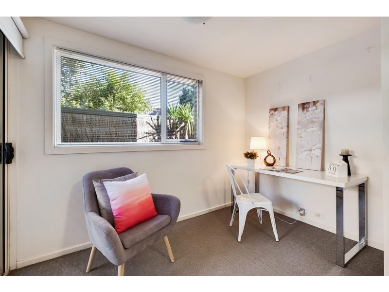 20/74 Military Road, Tennyson SA 5022