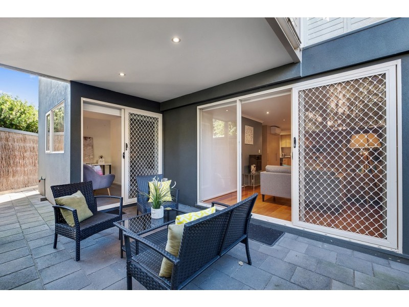 20/74 Military Road, Tennyson SA 5022