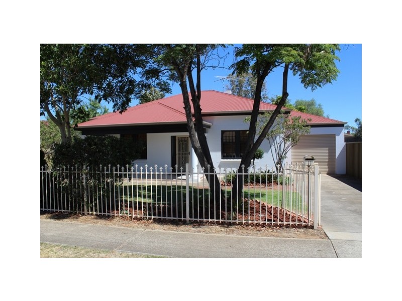 11 Newington Avenue, Woodville South SA 5011
