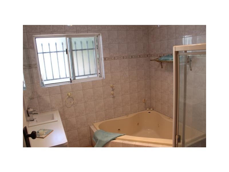 11 Newington Avenue, Woodville South SA 5011