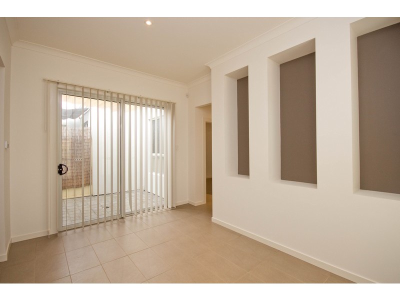 284 Military Road, Grange SA 5022