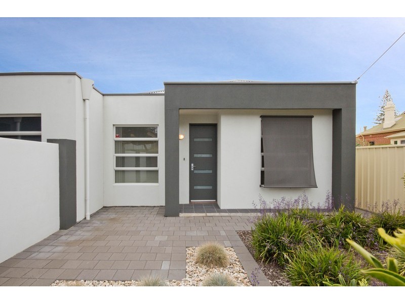 284 Military Road, Grange SA 5022