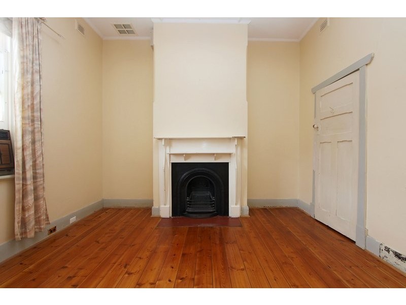 12 Main Street, Beverley SA 5009