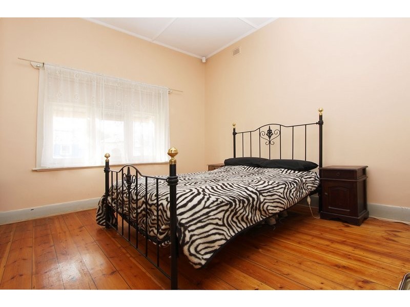 12 Main Street, Beverley SA 5009