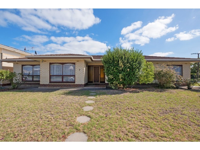 7 Bentley Avenue, Fulham Gardens SA 5024