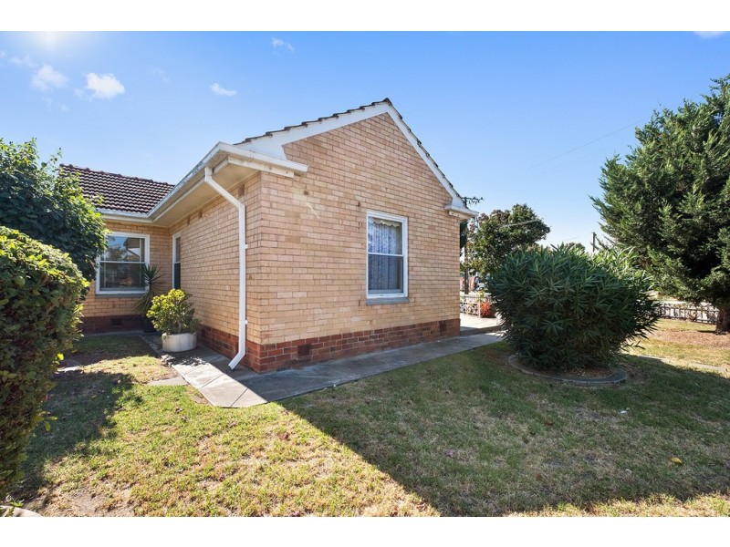 588 Tapleys Hill Road, Fulham SA 5024