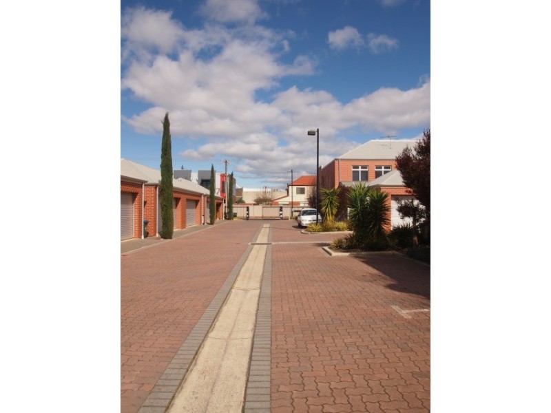 4/4 Green Street, Brompton SA 5007