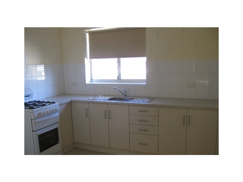 2/767 Torrens Rd, Alberton SA 5014