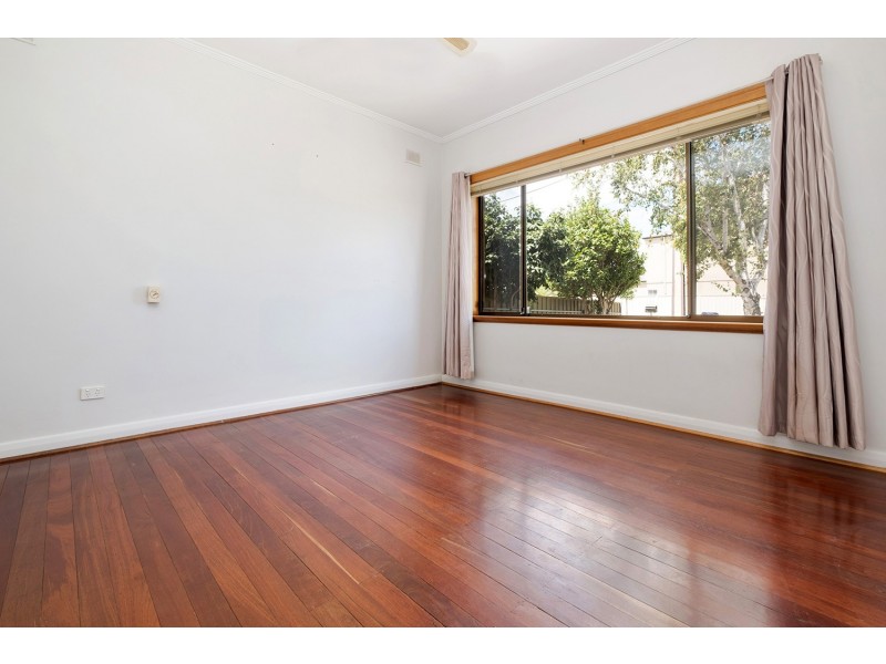 62 Collingwood Avenue, Flinders Park SA 5025