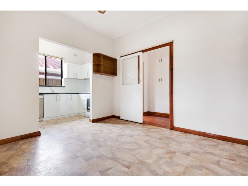 62 Collingwood Avenue, Flinders Park SA 5025