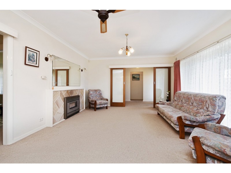 8 Roban Street, West Beach SA 5024